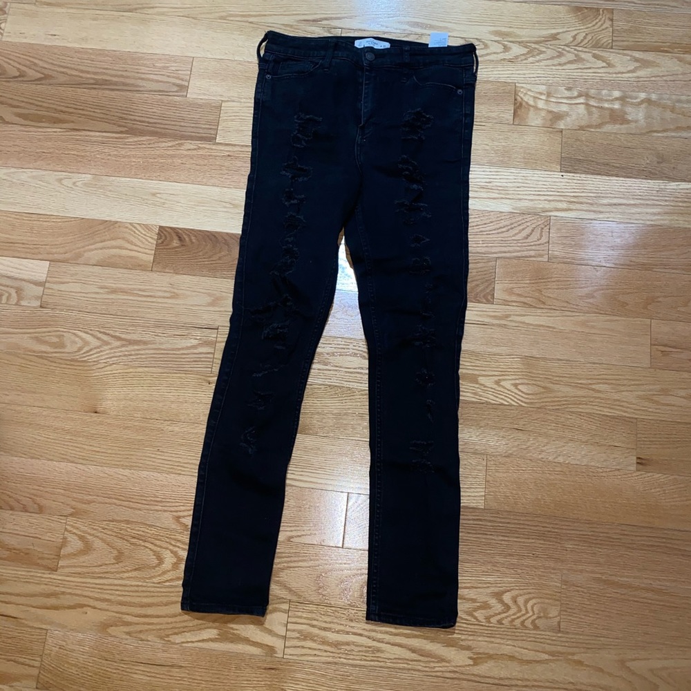 Abercrombie black ripped skinny jeans